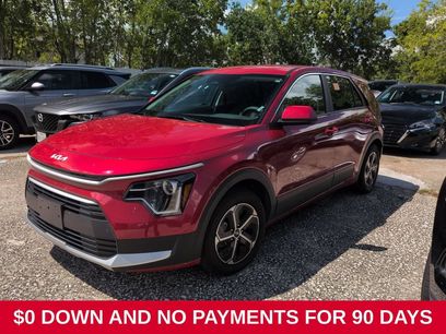 Used 2025 Kia Niro LX
