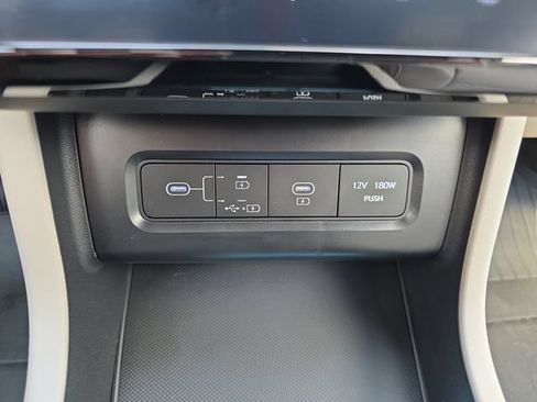 Used 2026 Hyundai Tucson Limited FWD image 22