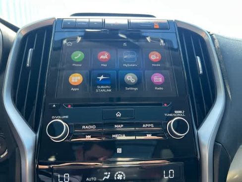 Used 2022 Subaru Ascent Touring AWD/4WD image 32