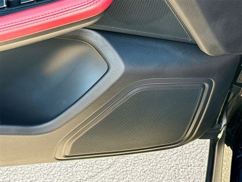 Used 2021 Porsche Macan S image 20