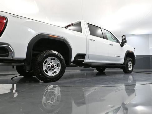 Used 2025 GMC Sierra 2500 SLE image 51