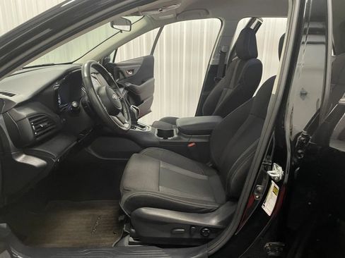 Used 2024 Subaru Outback Premium AWD/4WD image 33