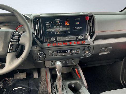 New 2026 Nissan Frontier PRO-4X w/ Pro-4x Convenience Package image 8