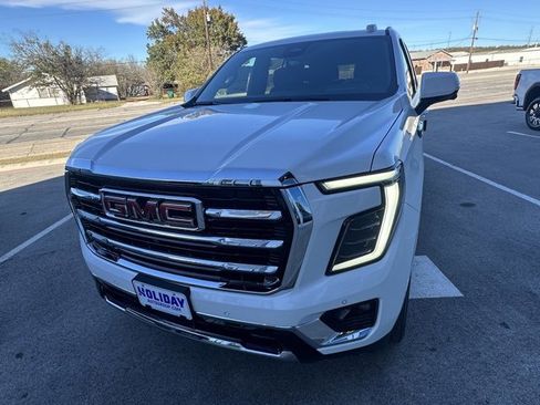 New 2026 GMC Yukon Elevation w/ Elevation Premium Package image 13