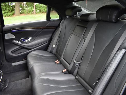 Used 2018 Mercedes-Benz S 450 4MATIC Sedan w/ Premium Package image 50