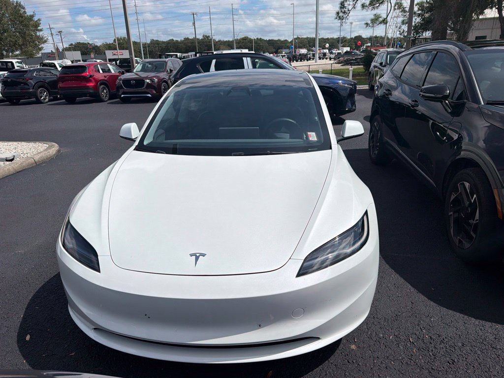 Used 2024 Tesla Model 3 Standard Range RWD image 2