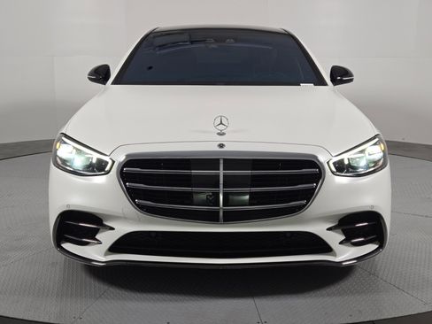 Used 2023 Mercedes-Benz S 500 4MATIC image 8