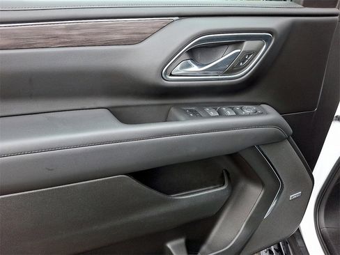 Used 2023 Chevrolet Tahoe LT w/ Luxury Package image 14