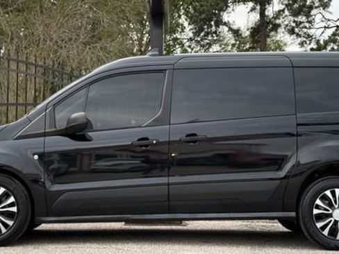 Used 2019 Ford Transit Connect XL image 3