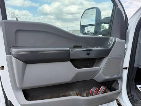 Used 2023 Ford F350 XLT w/ XLT Value Package AWD/4WD image 10