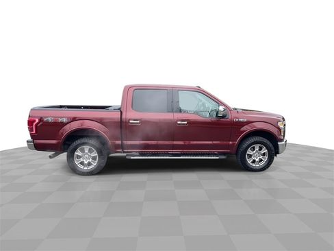 Used 2016 Ford F150 Lariat image 9