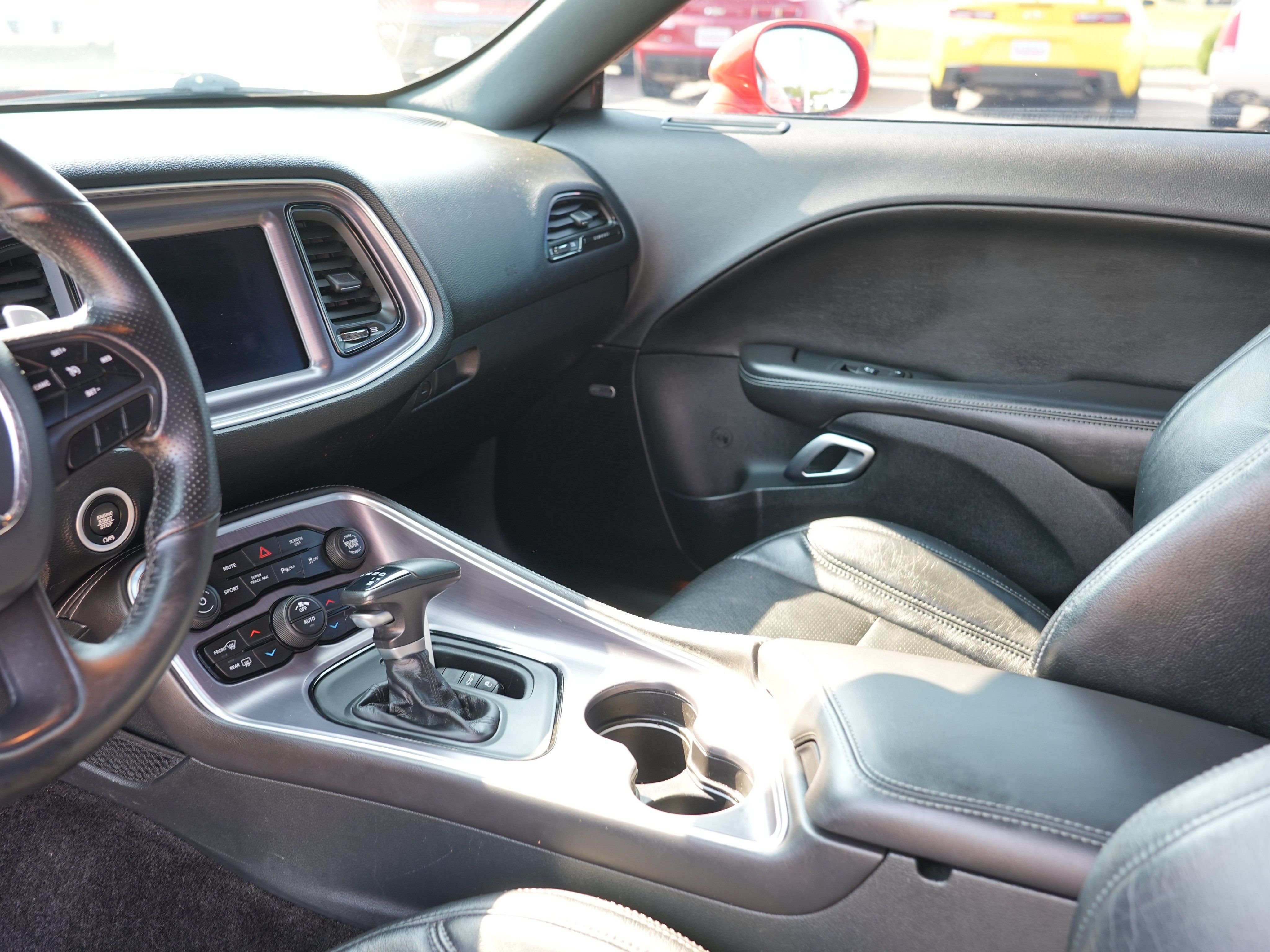 Used 2018 Dodge Challenger R/T Scat Pack RWD image 15