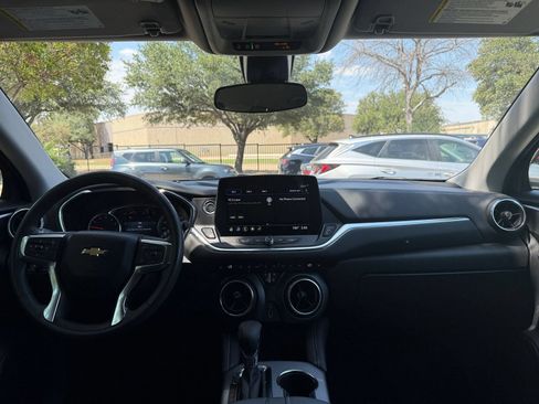 Used 2026 Chevrolet Blazer LT FWD image 33
