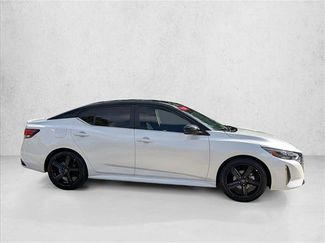 Certified 2025 Nissan Sentra SR FWD video 4