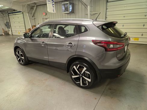Used 2021 Nissan Rogue Sport SL w/ Premium Package AWD/4WD image 4