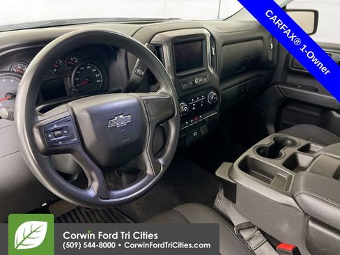 Used 2020 Chevrolet Silverado 1500 Custom Trail Boss w/ Custom Convenience Package image 3