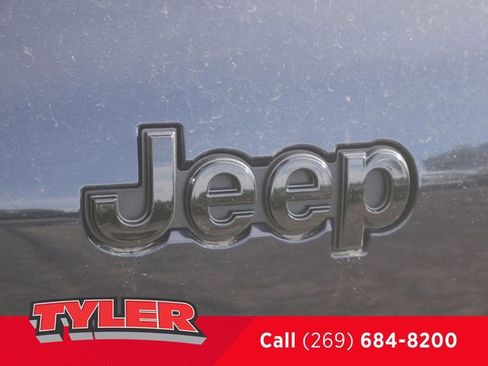 Certified 2024 Jeep Grand Cherokee L Limited w/ Luxury Tech Group II AWD/4WD image 14