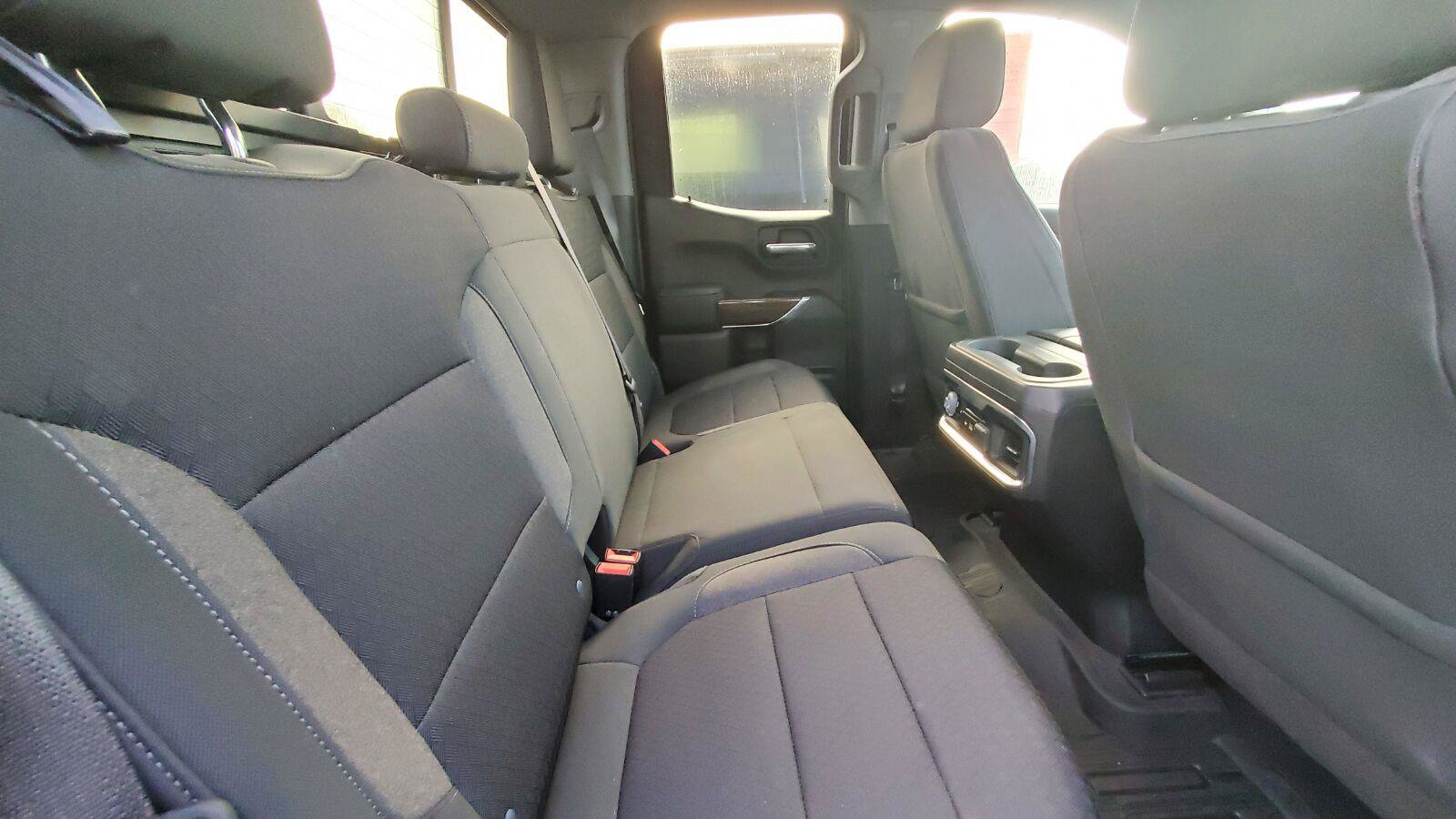 Used 2020 GMC Sierra 1500 Elevation w/ Elevation Value Package AWD/4WD image 6