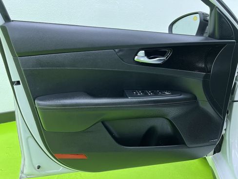 Used 2021 Kia Forte GT w/ GT2 Package FWD image 16