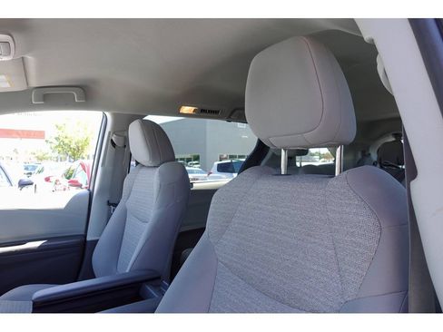 Certified 2021 Toyota Sienna LE FWD image 11