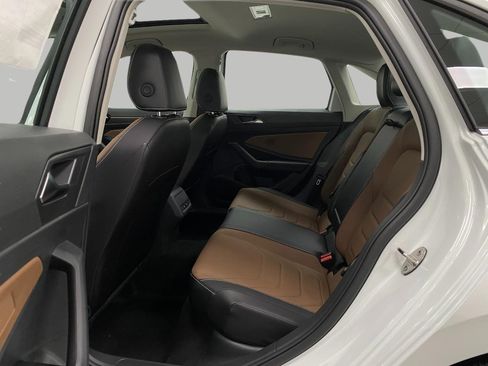 New 2026 Volkswagen Jetta SEL image 25