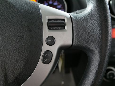 Used 2010 Nissan Rogue SL w/ Premium Pkg image 28