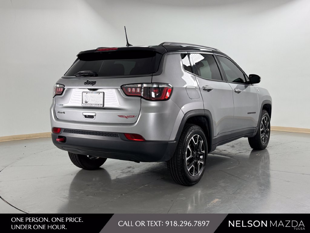 Used 2020 Jeep Compass Trailhawk AWD/4WD image 5