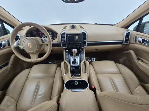 Used 2013 Porsche Cayenne AWD/4WD image 20