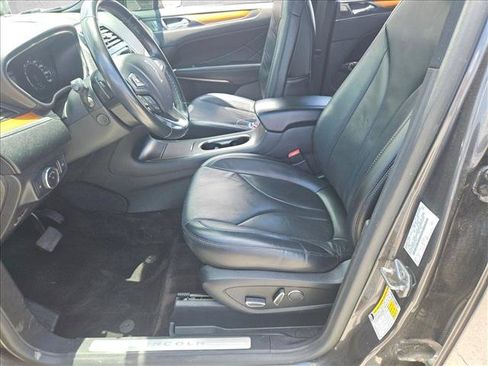 Used 2017 Lincoln MKC Reserve AWD/4WD image 15