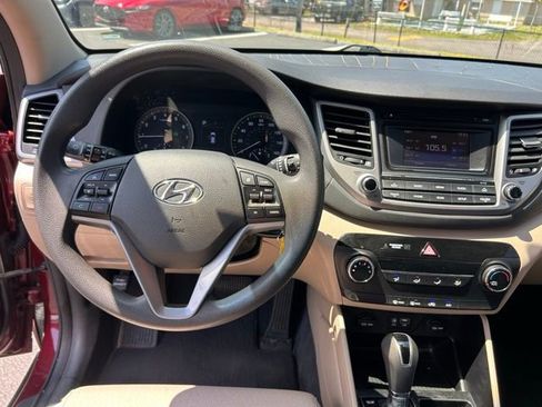 Used 2016 Hyundai Tucson Eco image 17