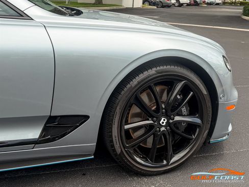 Used 2022 Bentley Continental GT AWD/4WD image 65