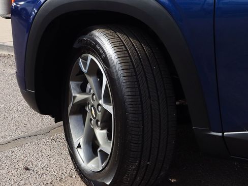 Used 2024 Chevrolet Trax LT w/ Driver Confidence Package image 6