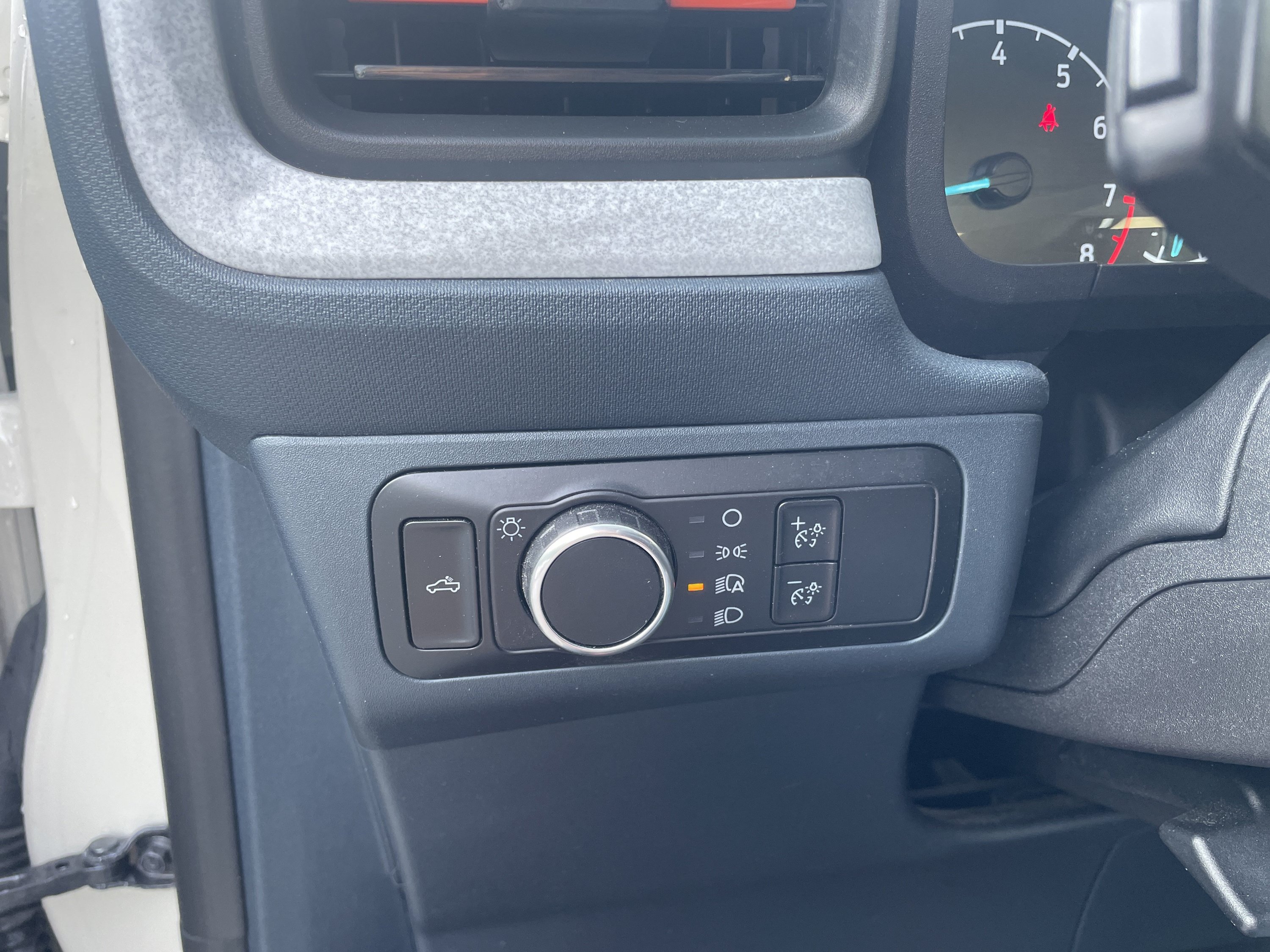 Used 2024 Ford Maverick XLT w/ XLT Luxury Package FWD image 19