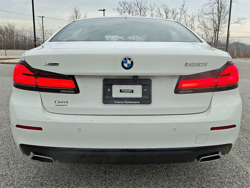 Certified 2023 BMW 530i xDrive w/ Premium Package image 8