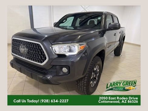 Used 2019 Toyota Tacoma TRD Off-Road w/ Technology Package AWD/4WD image 1