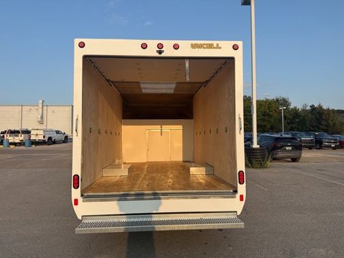 New 2025 Chevrolet Express 3500 w/ Power Convenience Package image 23