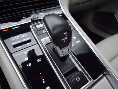 Used 2017 Porsche Panamera Turbo image 26