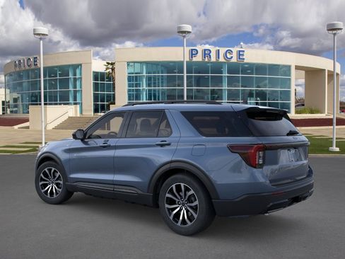 Used 2026 Ford Explorer ST-Line AWD/4WD image 4