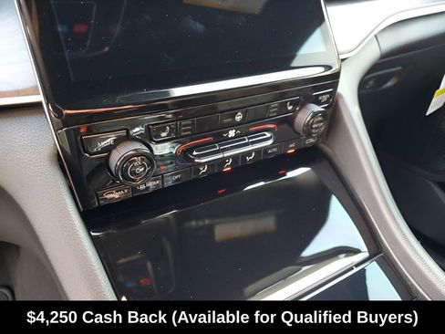 New 2025 Jeep Grand Cherokee Limited w/ Black Appearance Package RWD image 40