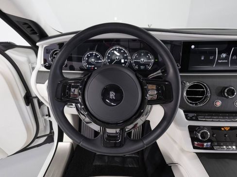 Used 2022 Rolls-Royce Ghost w/ Ghost Package AWD/4WD image 25