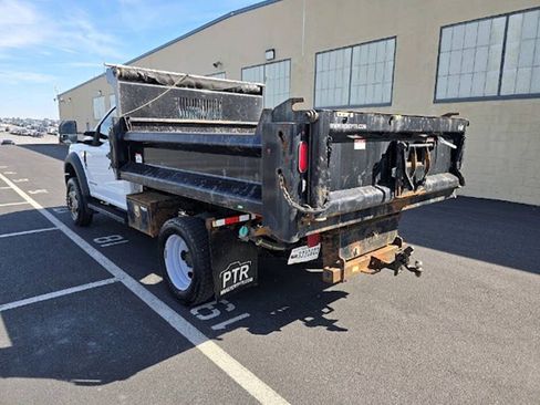 Used 2022 Ford F550 4x4 Regular Cab Super Duty image 3