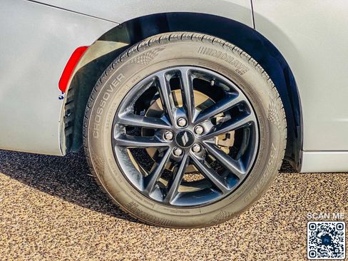 Used 2019 Dodge Charger SXT w/ Plus Group image 11