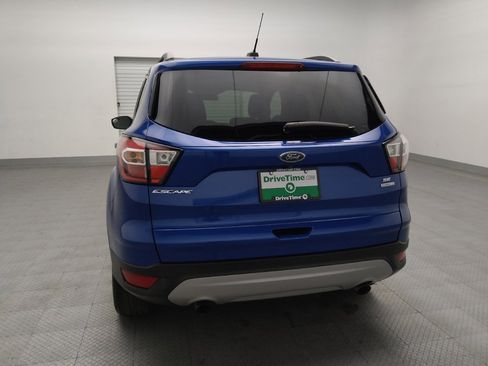 Used 2018 Ford Escape SE image 6