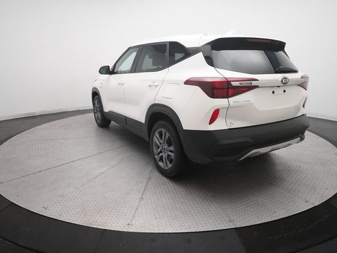 Used 2021 Kia Seltos LX AWD/4WD image 31
