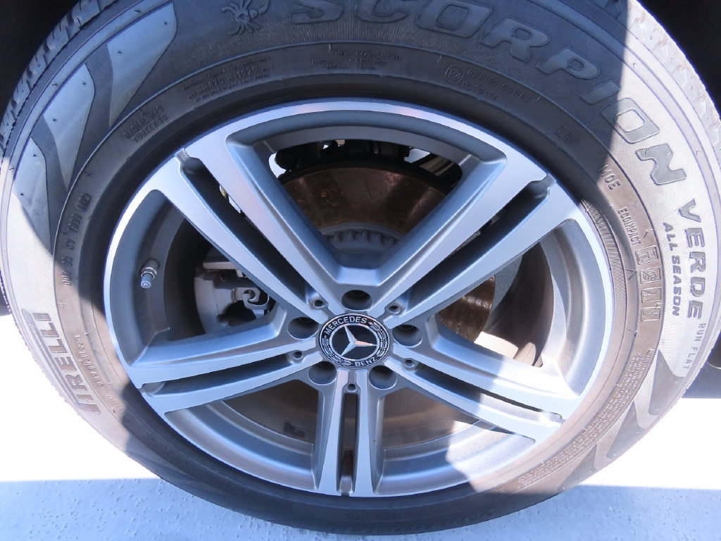 Certified 2020 Mercedes-Benz GLC 300 4MATIC image 17