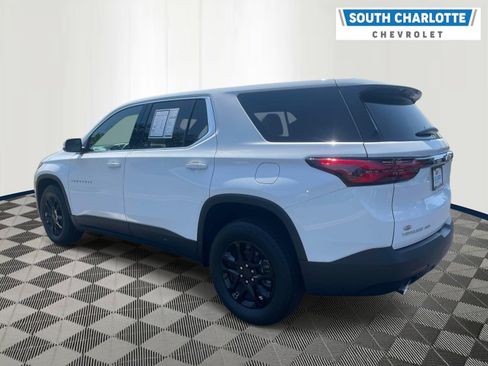Used 2023 Chevrolet Traverse LS AWD/4WD image 6