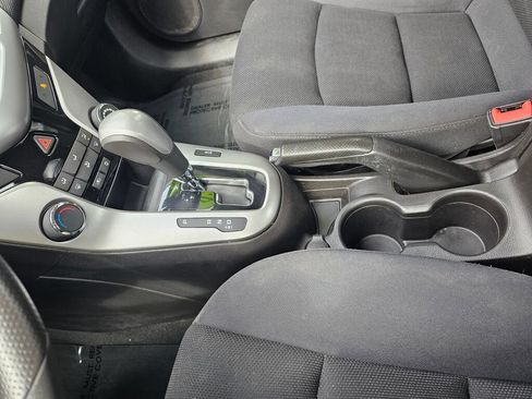 Used 2016 Chevrolet Cruze LT FWD image 26