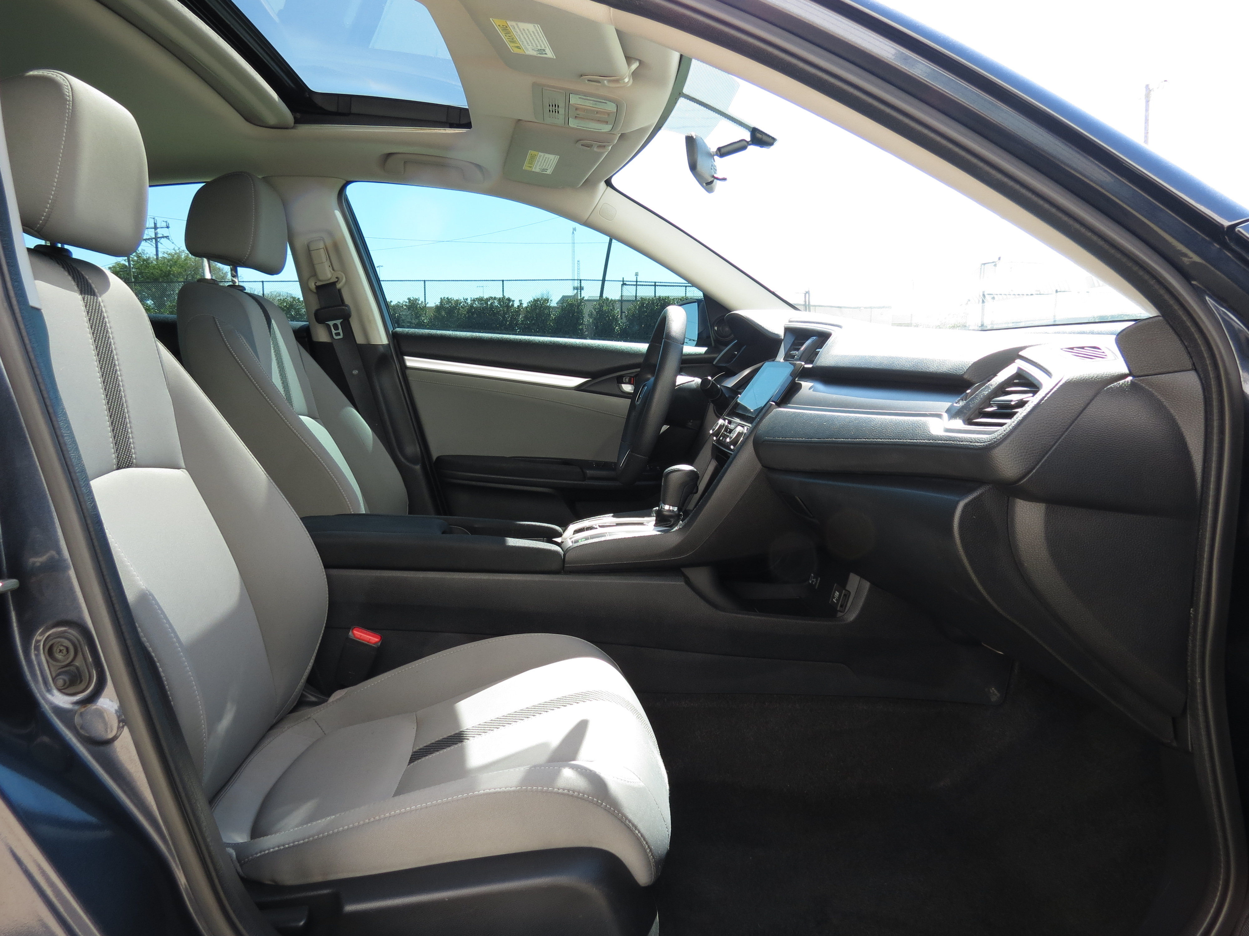 Used 2017 Honda Civic EX image 28