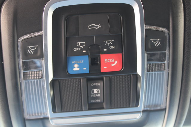Used 2023 RAM 2500 Laramie AWD/4WD image 41