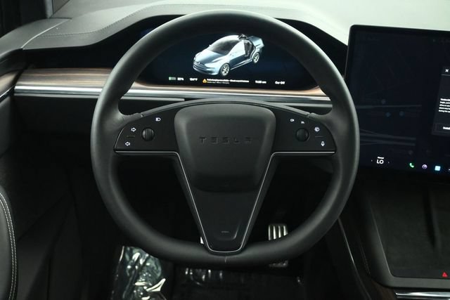 Used 2024 Tesla Model X AWD/4WD image 12